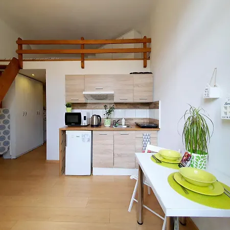 Apartment Cool *