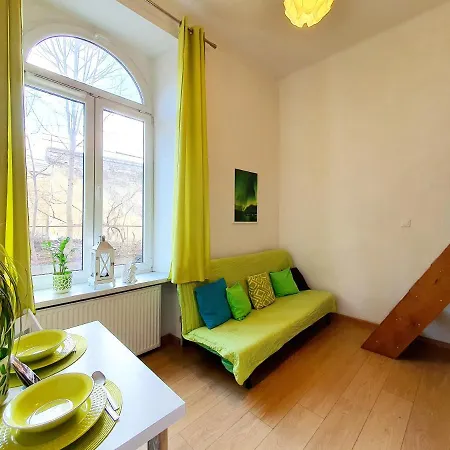 Cool Apartment *
