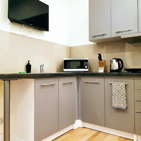 Cool Apartment *